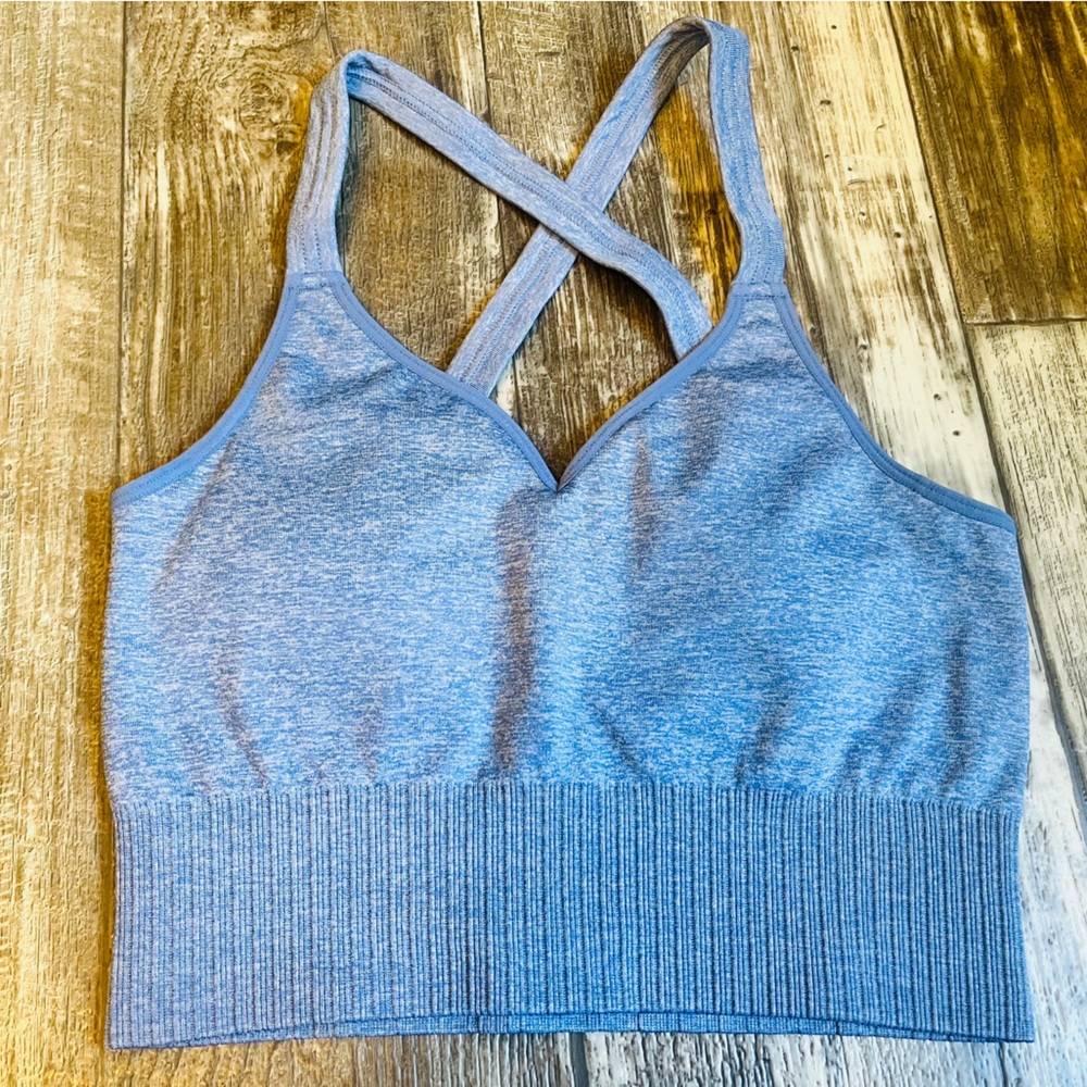 MCA Sport Periwinkle Blue padded sports bra w/ criss cross back straps • large